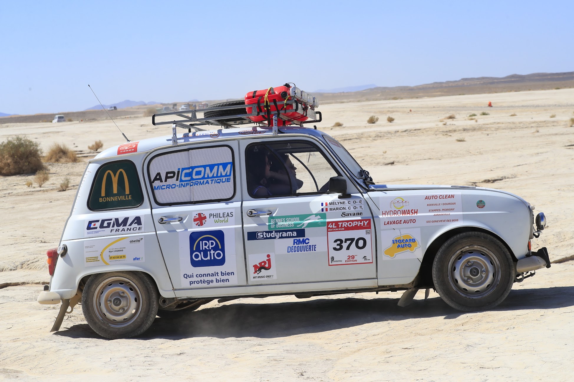 PHILEAS World La Roche engagé dans le 4L Trophy